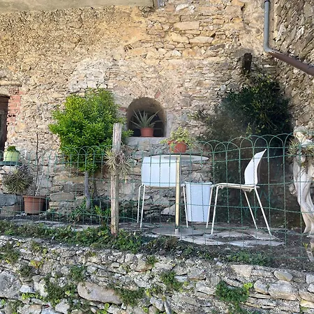 Bed & Breakfast Ameglia Garessio