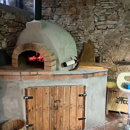 Oda ve Kahvaltı Ameglia