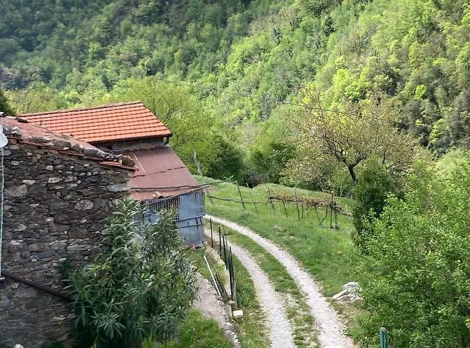 Bed & Breakfast Ameglia Garessio