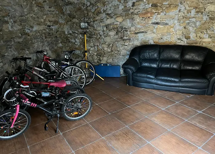 Couette-café Ameglia 4*